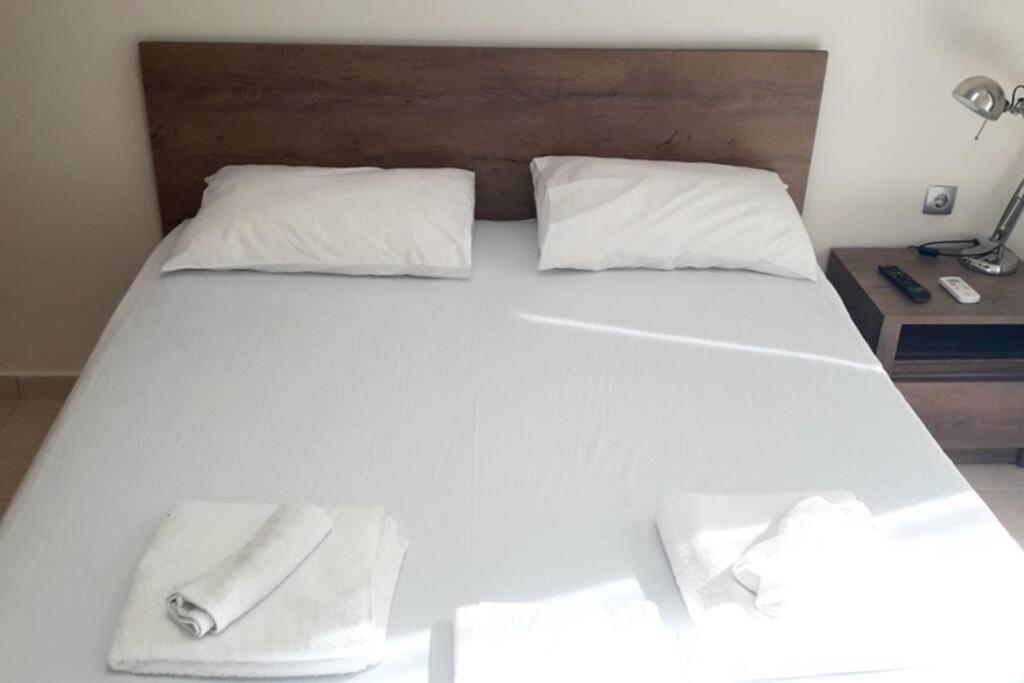 Apartament Stylish River Flat, Near The Center And The Beach Kalamata Zewnętrze zdjęcie